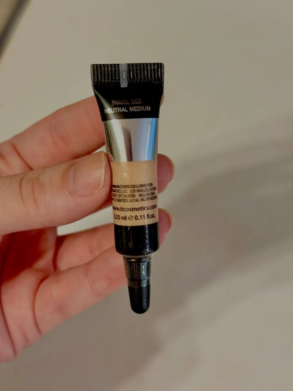 IT Cosmetics Bye Bye Undereye Anti Aging Concealer Neutral Medium .11oz Duo Set